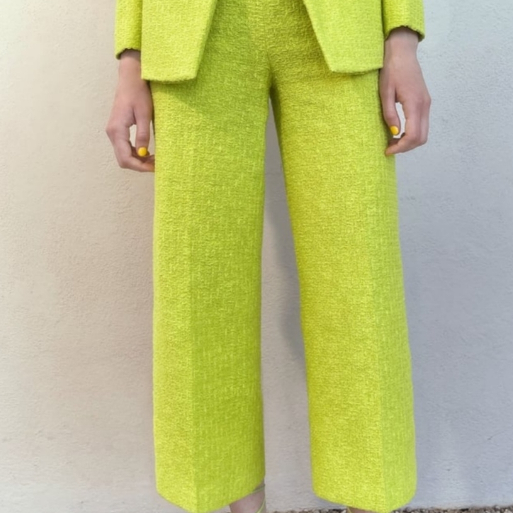 Zara Lime Green Cropped Pants